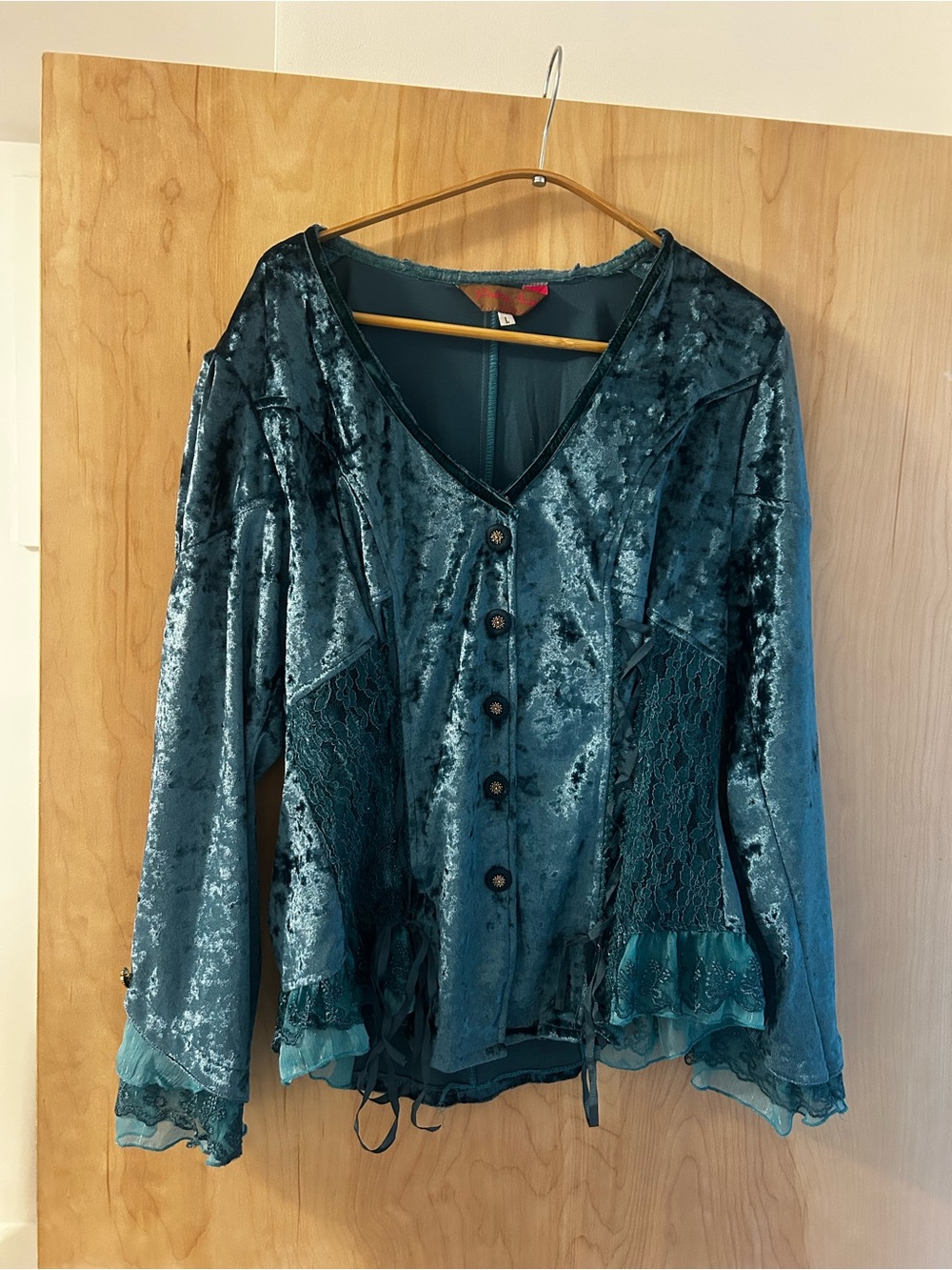 Pretty Angel Teal Velvet Button-Front Lace Trim Top